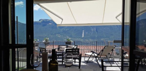 La Quiete Lemon color by Gardadomusmea Tremosine